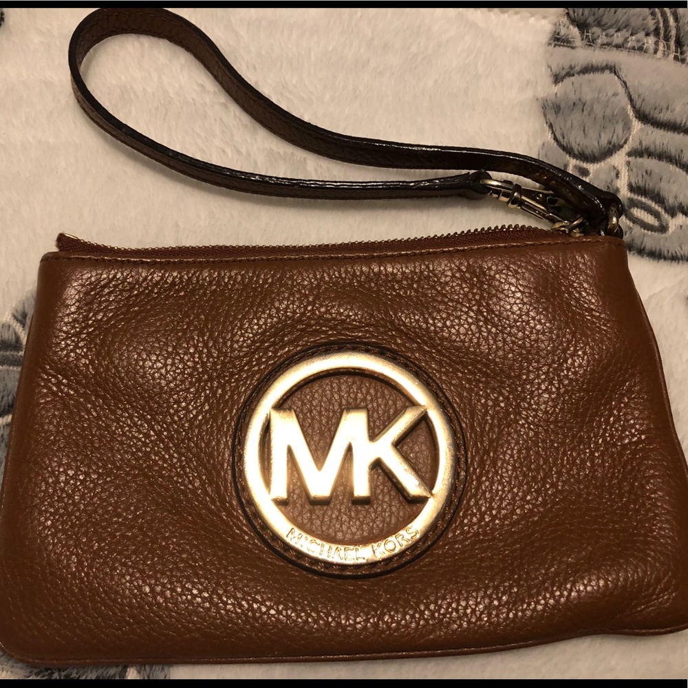 Micheal Kors Wristlet
